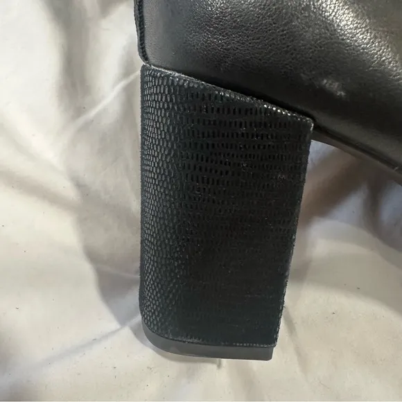 NEW Donald J‎ Pliner Cattie Black Nappa Stretch Leather Boot Size 10 Reg $258
