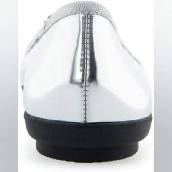New Dumas Silver Mirror Metallic Pointed Toe Flats 8W”