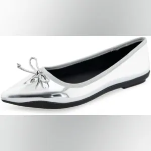 New Dumas Silver Mirror Metallic Pointed Toe Flats 8W”