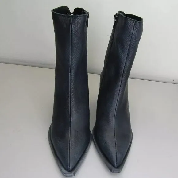 NEW FREE PEOPLE Livia Boots Pointed Toe Side Zip Backlace Faded Black Size 7