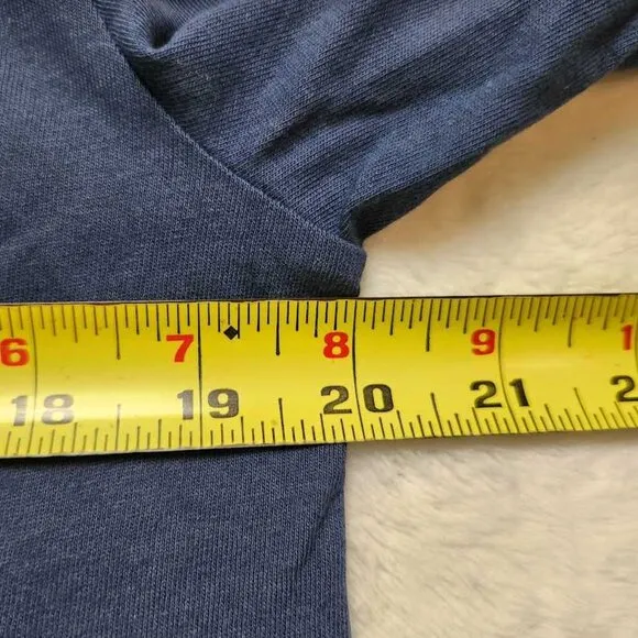 New men's S Vineyard Vines man's best friend boat dog long sleeve pocket tee
