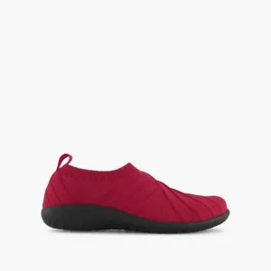 NEW NAOT women's okahu slip on shoes - medium in red knit