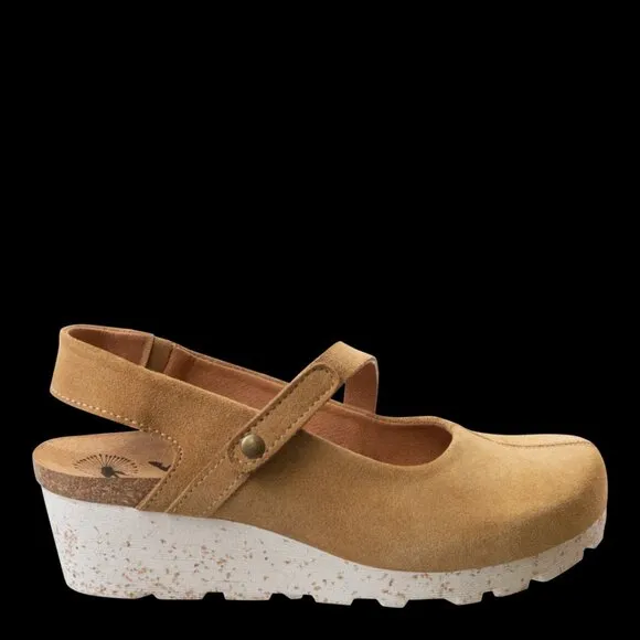 NEW OTBT Made In Portugal Suede Prog Wedges With Velcro Slingback Straps 462mn