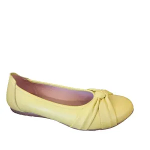 NEW SABRINAS london knotted flats in lemon