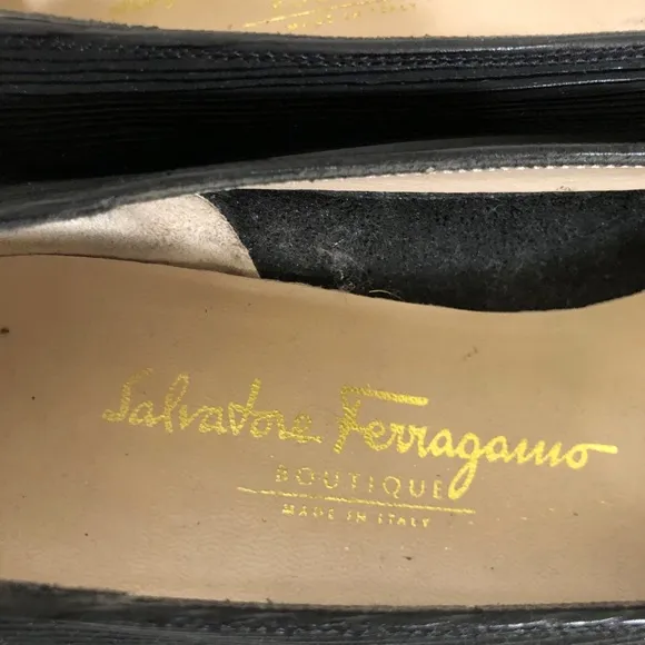 NEW Salvatore Ferragamo Boutique Black Shoes Size 8 B