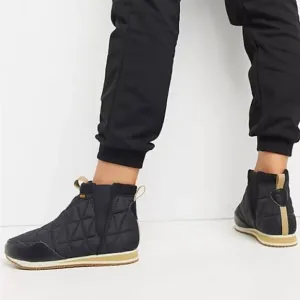 New Teva moccasins  boots size 6,8,9 black New