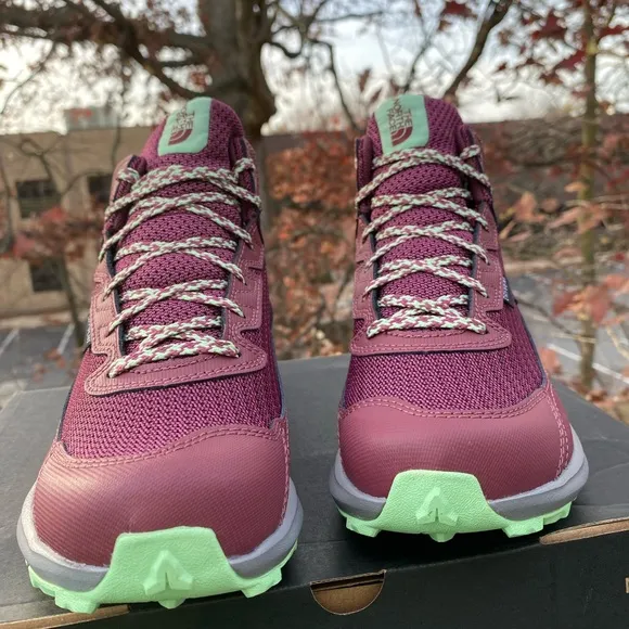 New The North Face Youth Fastpack Hiker MID WP Kids Hiking Shoes Youth Size: 2,4