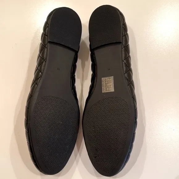 New Tory Burch Black Quilted Ballet Flats. Size 11. Dust bag included.