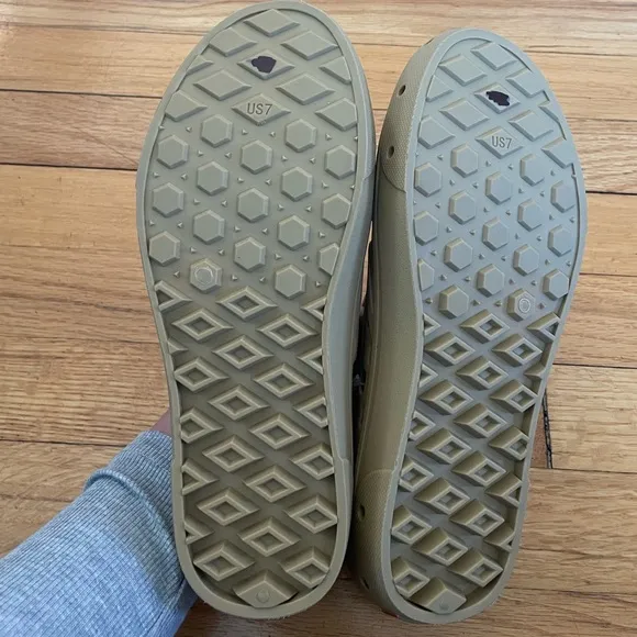 New Vans Slip-On TRK beige  Milieu Sneakers Water Shoes 2023 size 7men