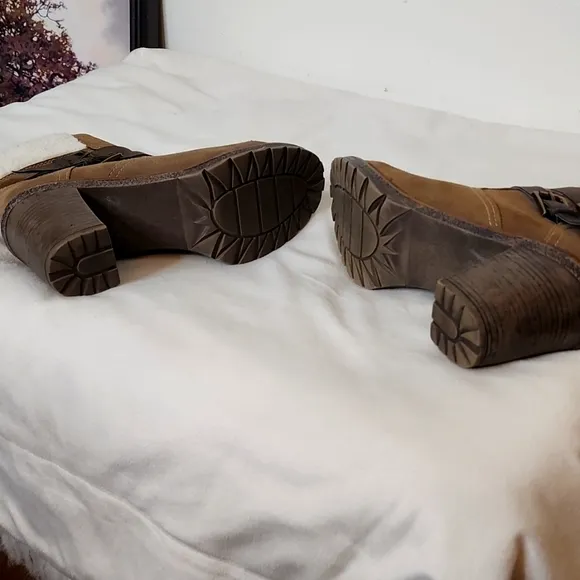 NEW White Mountain Rialto Joker II Brown Suede Chunky Chastity Boots Sherpa Warm