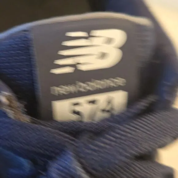 New Balance Men's Navy Sneakers size 12 mens