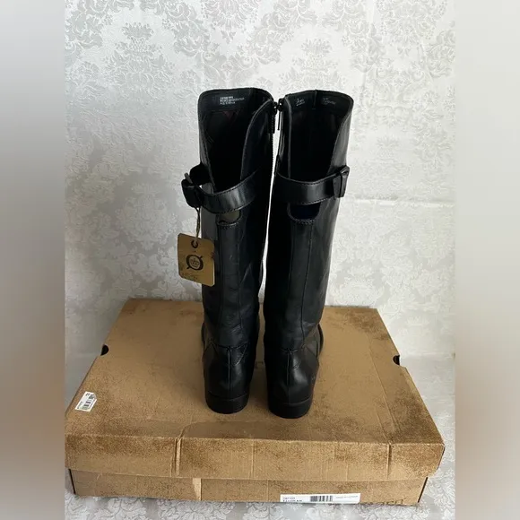 NIB Born Tallulah black leather boots size 7.5