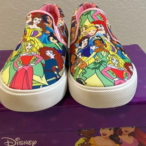 NIB Disney Princess Kids Girls Belle Slip-On Casual Shoes - Multicolor - Size 3