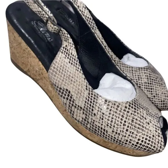 NIB Elites by Walking Cradle Leather Snakeskin slingback Wedges size 10.5