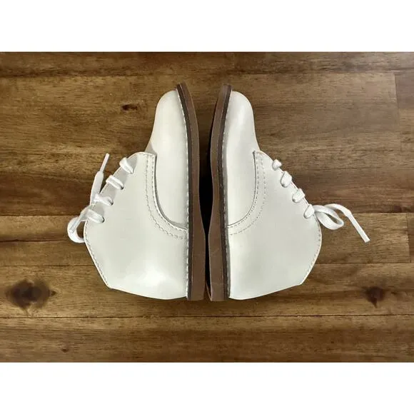 NIB Footmates White Leather Todd Boots 5