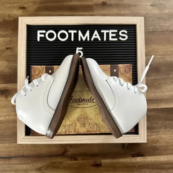 NIB Footmates White Leather Todd Boots 5