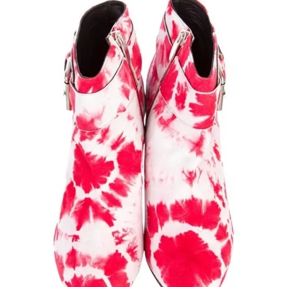 NIB suede Elyse Walker tie-dye ankle boots