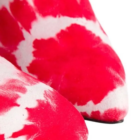 NIB suede Elyse Walker tie-dye ankle boots