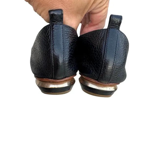 Nicholas Kirkwood Beya Loafers Black Pebbled Leather Flats Made in Italy
