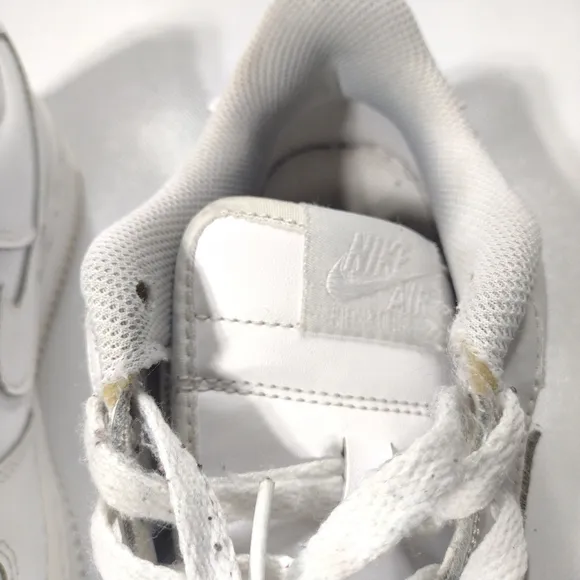 Nike Air Force 1 LE Big Kids Shoes Sz 6Y