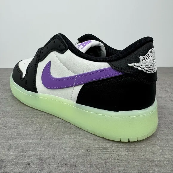 Nike Air Jordan 1 Low Glow-in-the Dark Shoes HF0410-001 women’s size 8