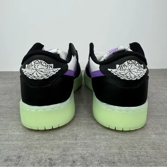 Nike Air Jordan 1 Low Glow-in-the Dark Shoes HF0410-001 women’s size 8