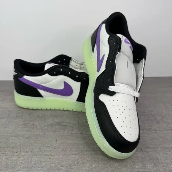Nike Air Jordan 1 Low Glow-in-the Dark Shoes HF0410-001 women’s size 8