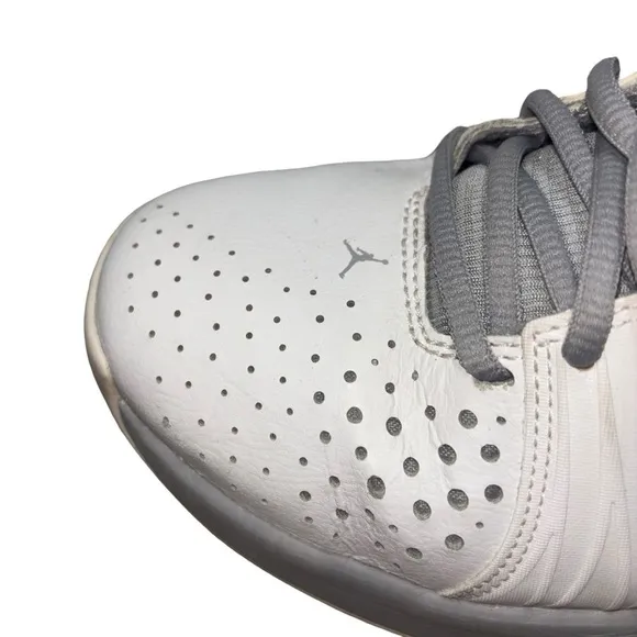 Nike Air Jordan Men's Size 11 Wolf Gray 5 AM Basketball Shoes Style 807546-100