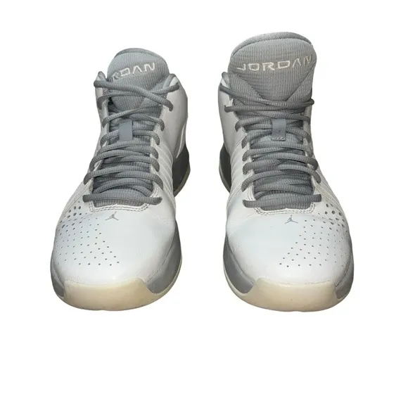 Nike Air Jordan Men's Size 11 Wolf Gray 5 AM Basketball Shoes Style 807546-100