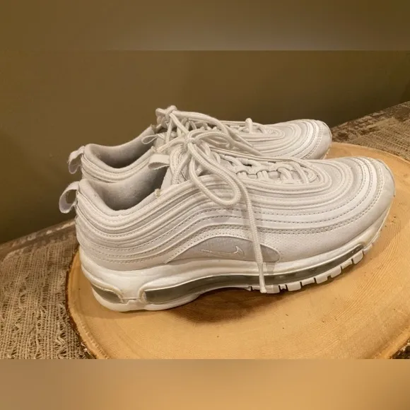 Nike Air Max 97 Shoes Size 4.5Y (Women Size 6) Triple White 921522-104