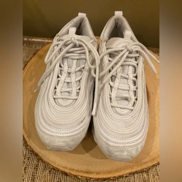 Nike Air Max 97 Shoes Size 4.5Y (Women Size 6) Triple White 921522-104