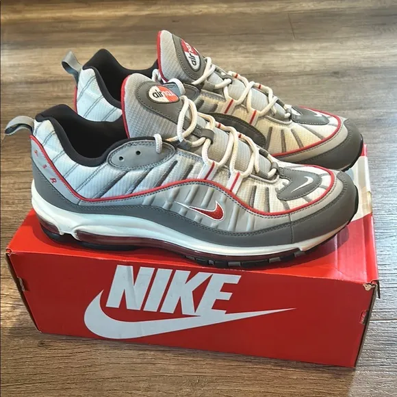 Nike Air Max Men's Gray and Red Sneakers