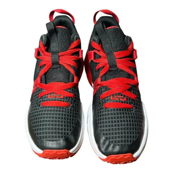 Nike Big Kids LeBron Witness 7| Basketball’Bred’ DM1123-005