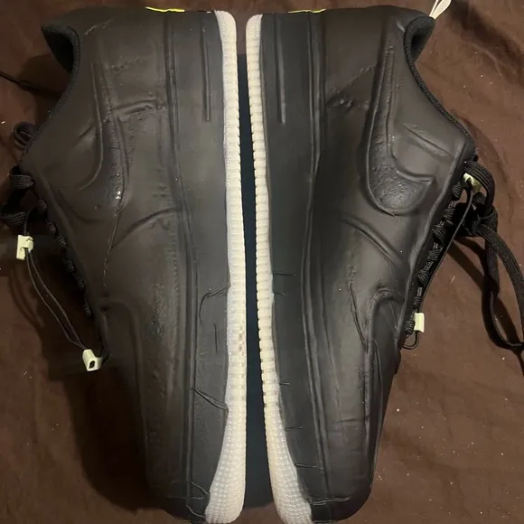 Nike Black Sneakers with Leather Upper a Midsole Air Force 1 Experimental Glow