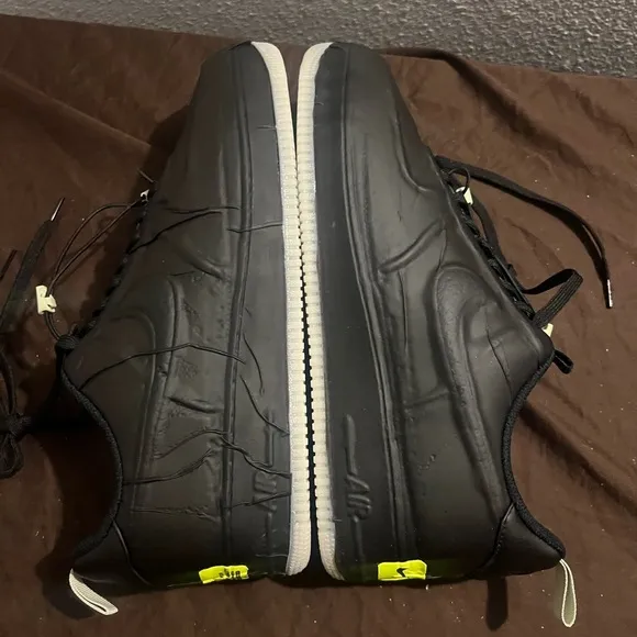 Nike Black Sneakers with Leather Upper a Midsole Air Force 1 Experimental Glow