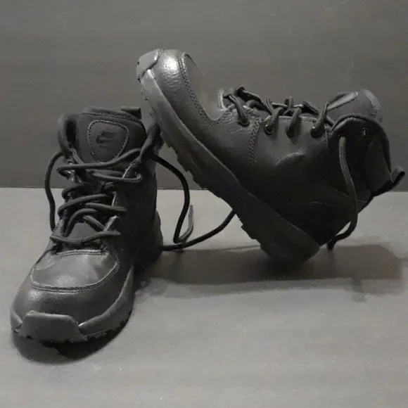 Nike Boots Hi-Top Boots