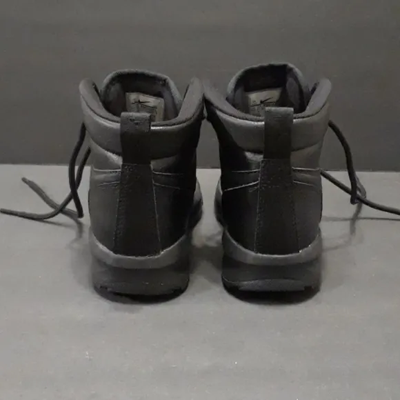 Nike Boots Hi-Top Boots