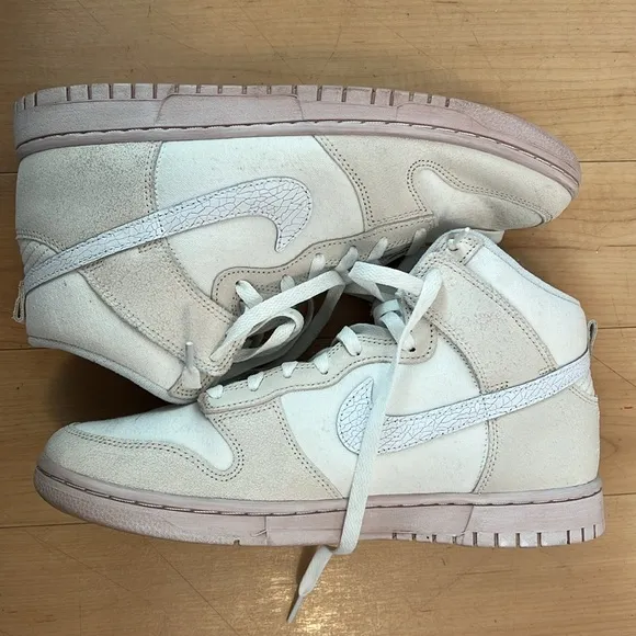 Nike Dunk Hi Retro size 10 Cracked Leather Salt Flats DV0822-100 Men's