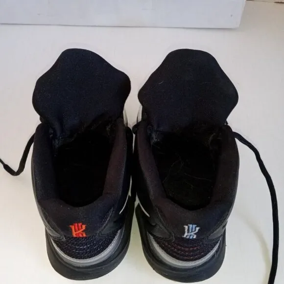 NIKE EUC Kyrie 8 Infinity Fire &amp; Ice Midrise Black/White-Multi Sz 5Y US/37.5 EU