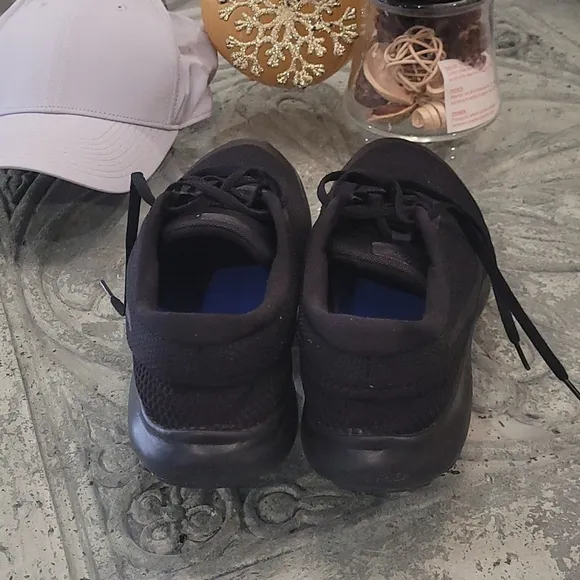 Nike FLEX TRAINERS BLACK ON BLACK 9