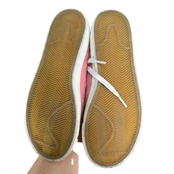 Nike‎ Kids Blazer Round Toe High Top Lace-Up Sneakers Shoes Peach Size 5Y