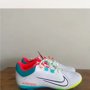 Nike Kids White and Green Athletic Shoes