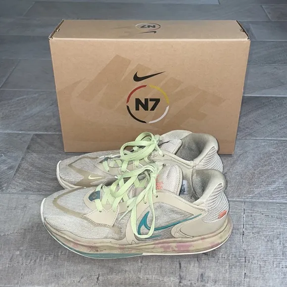 Nike Kyrie Low 5 N7 Basketball Shoes, Men’s Size 9.5