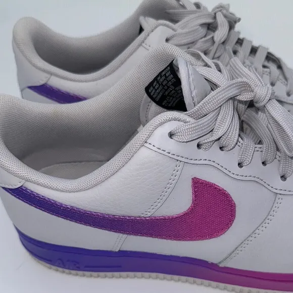 Nike Men’s  Gray and Purple Sneakers