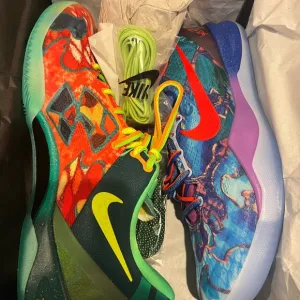 Nike men’s Kobe pro tro NIB