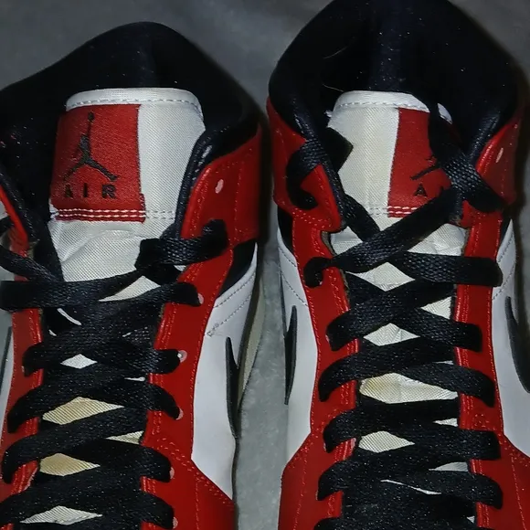 Nike Men's Red and Black JORDAN Sneakers