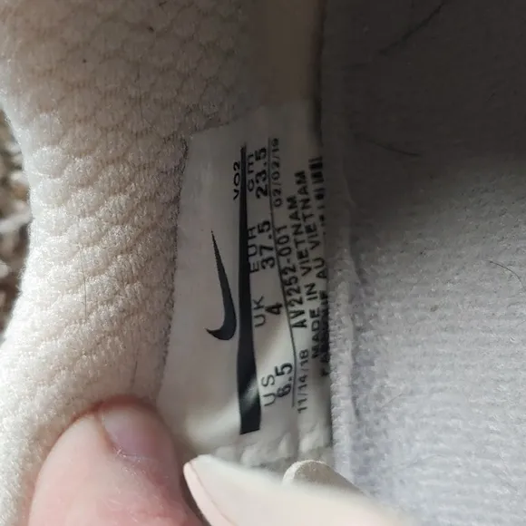 Nike Metcon 4 Shoes Rose Gold And Grey Women's Size 6.5