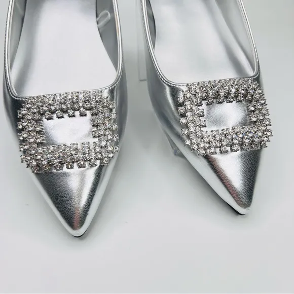 Nine West Silver Metallic Pointed Toe Rhinestone Buckle Slip On Ballet Flats