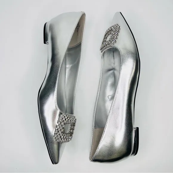 Nine West Silver Metallic Pointed Toe Rhinestone Buckle Slip On Ballet Flats