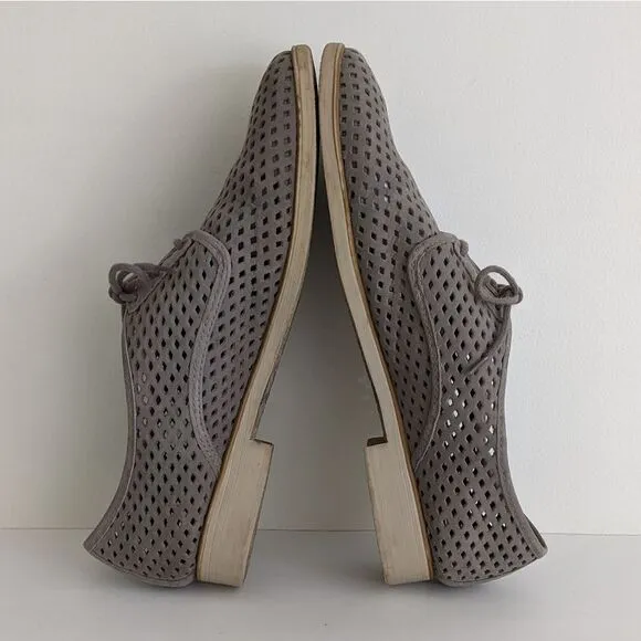Nine West Taupe Gray Leather Cut Out Almond Toe Shoes Women's 9
